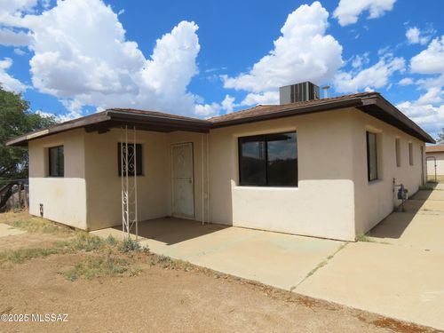 999 N Calle Manzanita, Oracle, AZ, 85623-6256 | Card Image