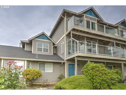 2772 E Mcloughlin Blvd, Vancouver, WA, 98661-4722 | Card Image