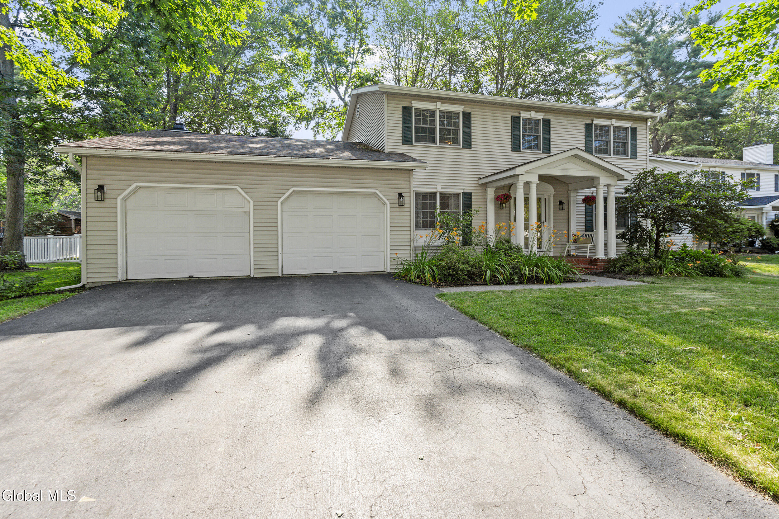Residential in Saratoga Springs 2