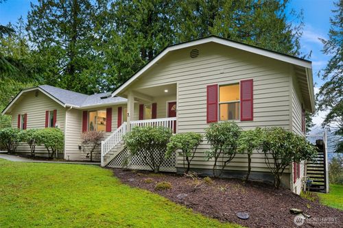 5 Plum Ln, Bellingham, WA, 98229-7627 | Card Image