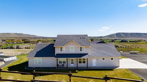 59426 E 95 Pr Se, Benton City, WA, 99320-8514 | Card Image