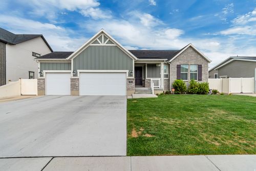 8061 S Oakridge Park Dr, West Jordan, UT, 84081-3128 | Card Image