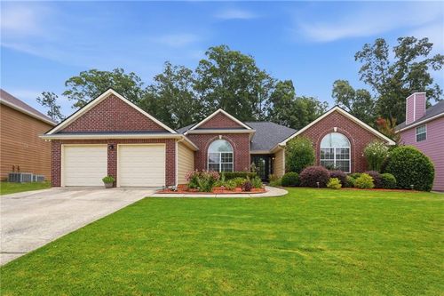 5511 Mudlark Cir, Powder Springs, GA, 30127-4089 | Card Image