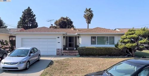1715 Via Ventana, San Lorenzo, CA, 94580-2045 | Card Image