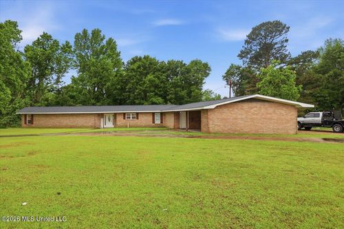 270 Magnolia Dr, Raleigh, MS, 39153-6016 | Card Image