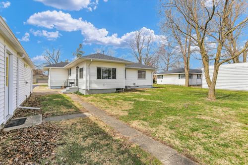 702 S D St, Hammond, IL, 61929-7178 | Card Image