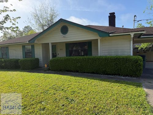 231 Honey Lane Cir, Hinesville, GA, 31313-2122 | Card Image