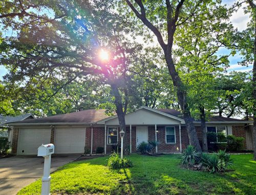 7305 Woodbridge Dr, Forest Hill, TX, 76140-2050 | Card Image