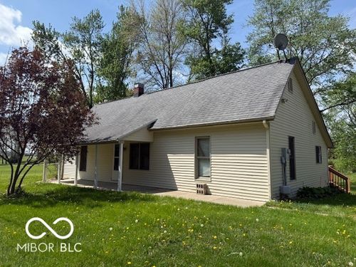 8520 S 150 W, Columbus, IN, 47201-4560 | Card Image
