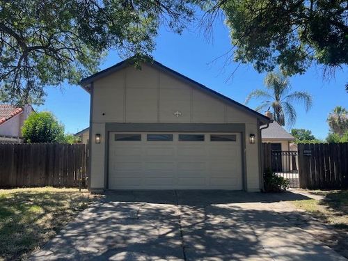 8347 Cherbourg Court, Stockton, CA, 95210 | Card Image