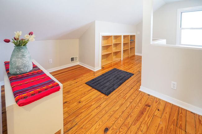 7306 Harbert Rd, House other with 4 bedrooms, 2 bathrooms and null parking in Three Oaks MI | Image 11