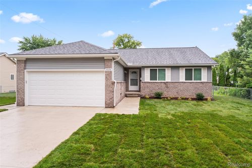 23230 Bolam Avenue, Warren, MI, 48089 | Card Image