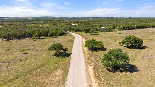 1318 Klett Ranch Rd, Johnson City, TX, 78636-2146 | Card Image