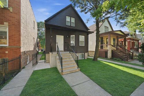 7607 S May St, CHICAGO, IL, 60620-2925 | Card Image