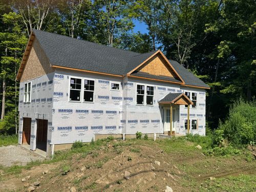 5 Thomas Ln, New Milford, CT, 06776-3022 | Card Image