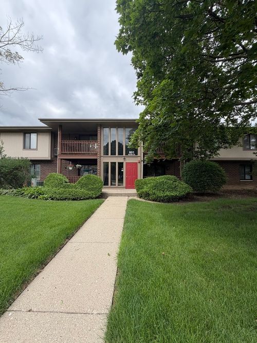6-801 Garden Cir, Streamwood, IL, 60107-2553 | Card Image