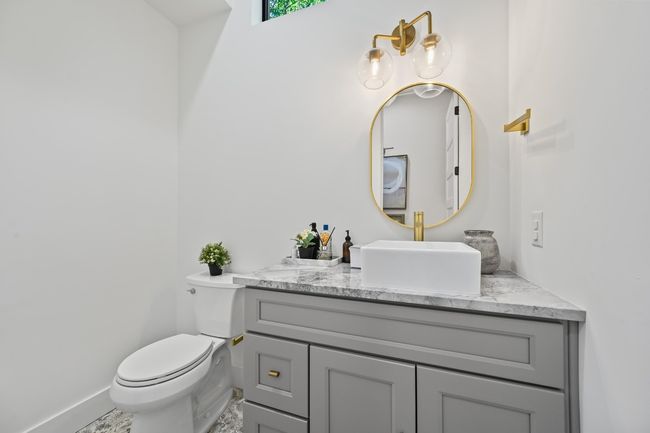 7810 Hardy Dr, House other with 4 bedrooms, 4 bathrooms and 2 parking in Austin TX | Image 15