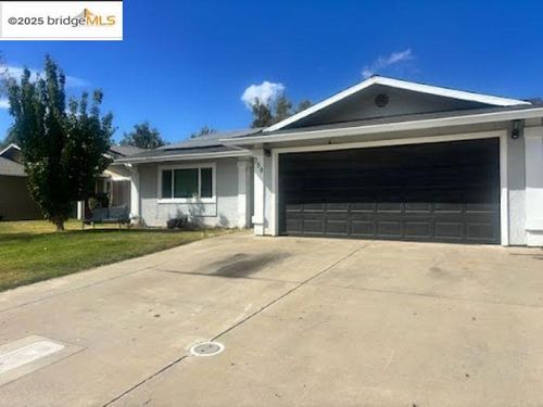 359 Pecan Dr, Ripon, CA, 95366-9645 | Card Image