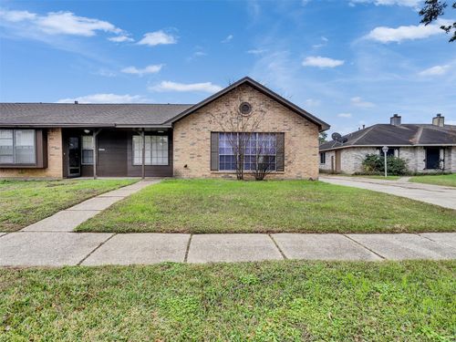 2226 Spring Dusk Ln, Spring, TX, 77373-6158 | Card Image