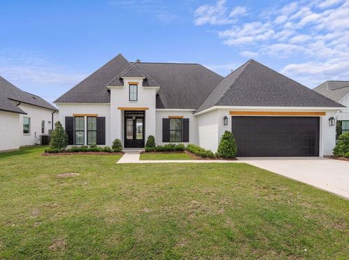 8025 Bedico Trail Lane, Madisonville, LA, 70447 | Card Image