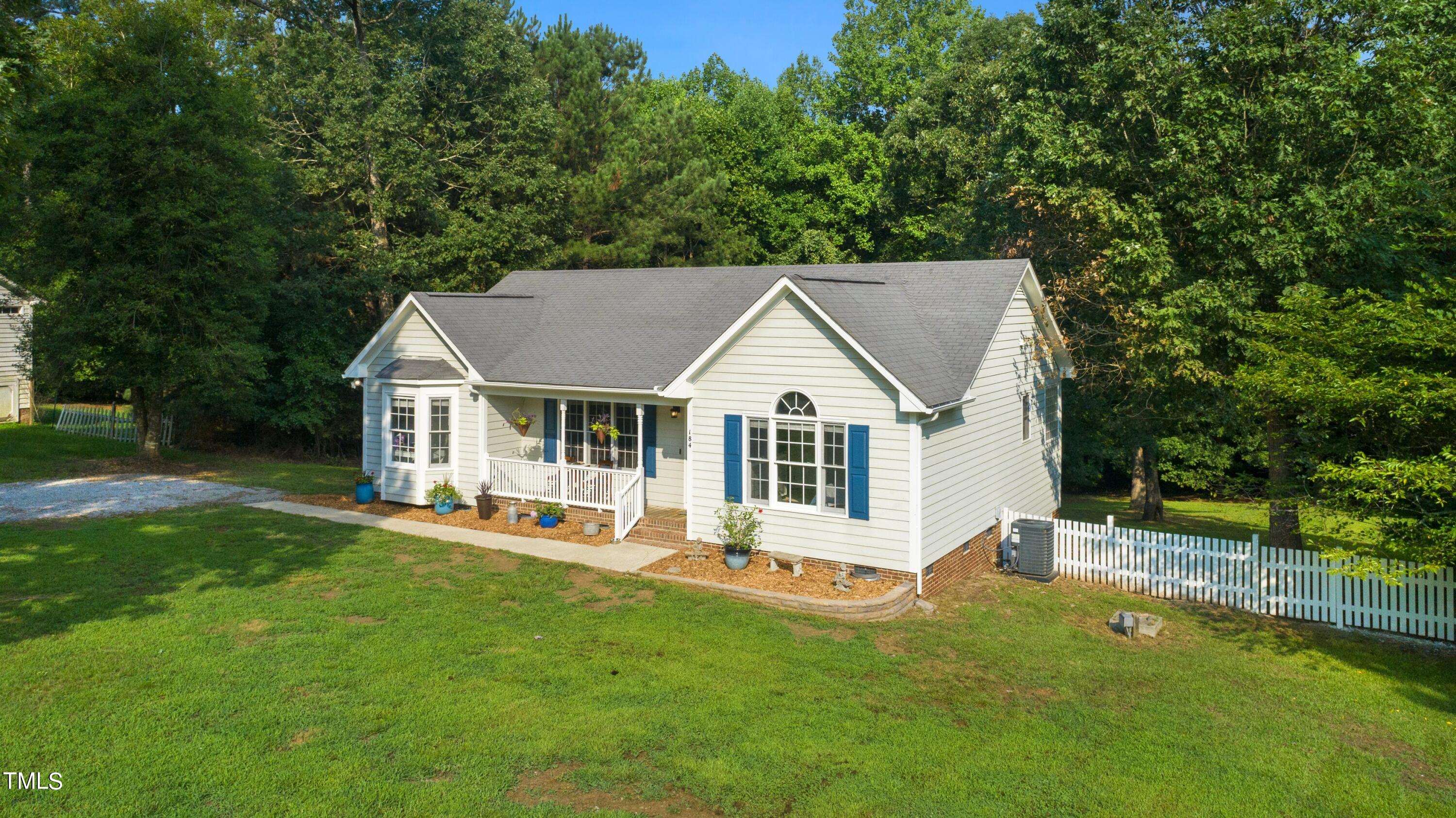 Ridge Way Ln, Clayton, NC 27520