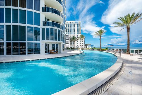 506-17201 Collins Ave, Sunny Isles Beach, FL, 33160-3476 | Card Image