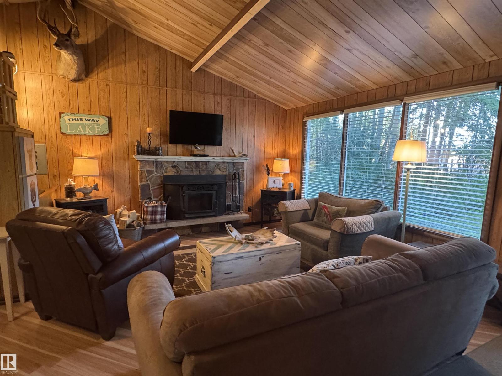 Residential in Rural Wetaskiwin County
