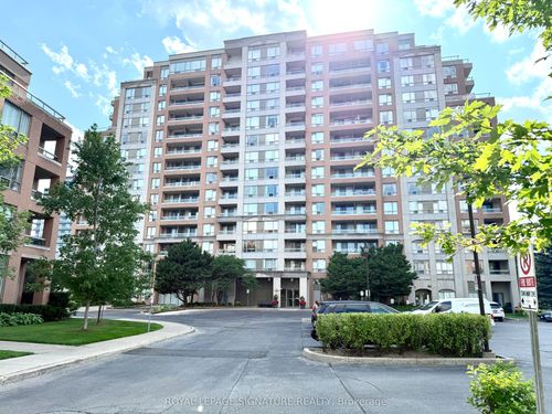 905-9 Northern Heights Dr, Richmond Hill, ON, L4B4M5 | Card Image