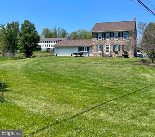 107 Jalappa Rd, HAMBURG, PA, 19526-8812 | Card Image