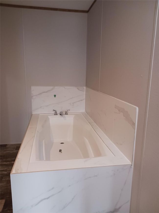 529 Draylon Dr, House other with 5 bedrooms, 3 bathrooms and 2 parking in Conroe TX | Image 24