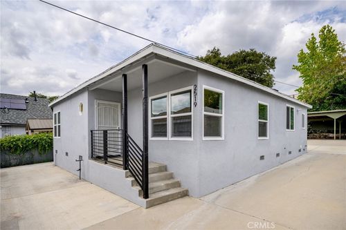 2519 Manhattan Avenue, Montrose, CA, 91020 | Card Image