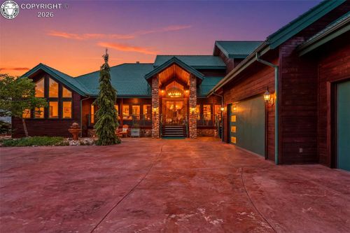 922 Evelyn Dr, Canon City, CO, 81212-9495 | Card Image