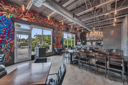 rear-815 Ne 13th Street, Fort Lauderdale, FL, 33304 | Card Image