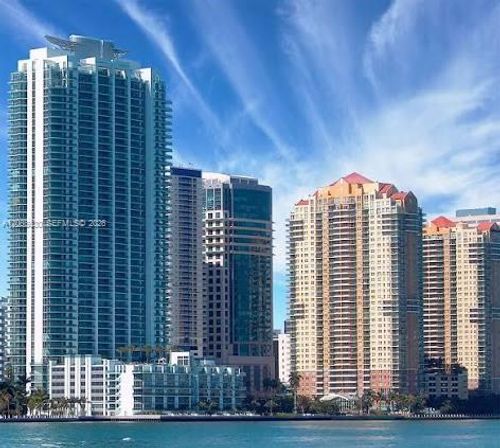 4107-1331 Brickell Bay Dr, Miami, FL, 33131-3690 | Card Image