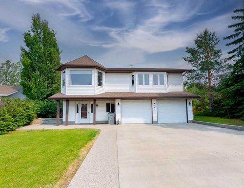 4701 50 Ave, Irma, AB, T0B2H0 | Card Image