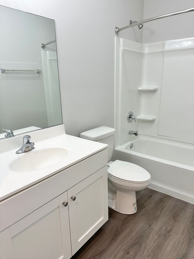 APT-1F - 853 E Main St, Condo with 2 bedrooms, 2 bathrooms and 2 parking in East Dundee IL | Image 14