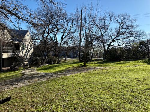 111-1514 Parker Ln, Austin, TX, 78741-2542 | Card Image