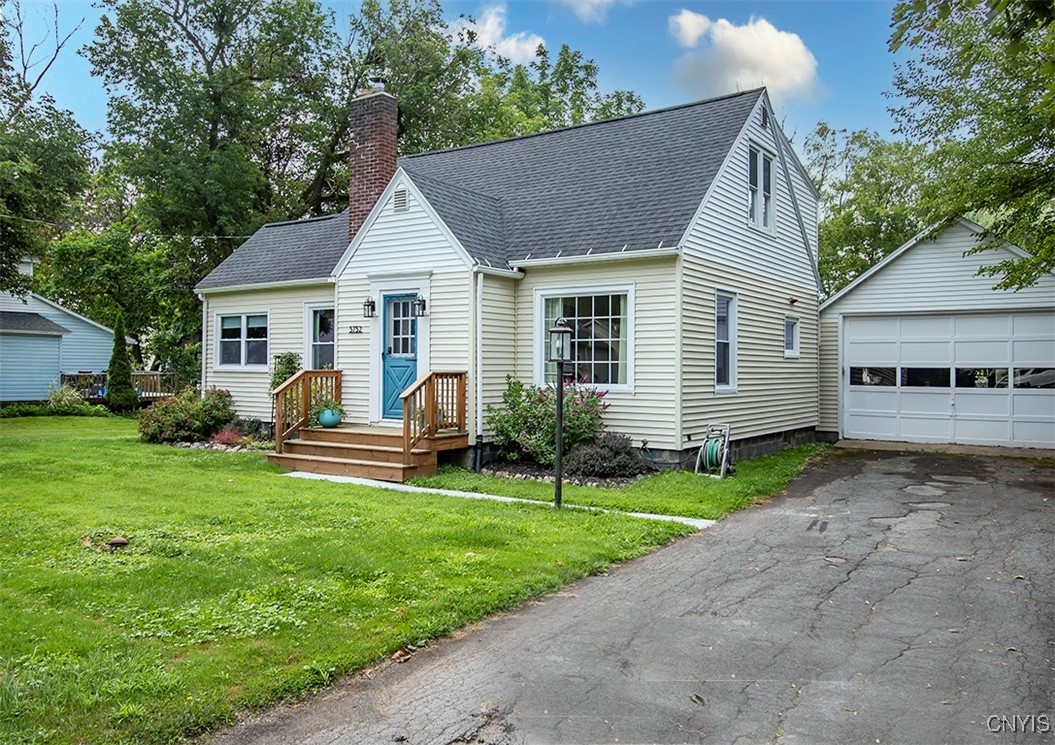 Crabtree Ln, Cicero, NY 13039
