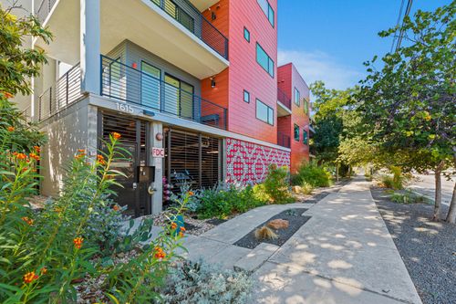 202-1615 E 7th St, Austin, TX, 78702-3381 | Card Image