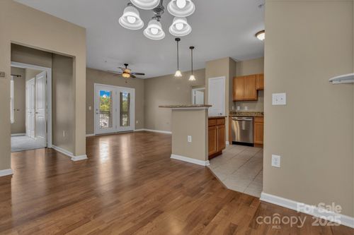 unit-201-234 Brickton Village Cir, Fletcher, NC, 28732-8815 | Card Image