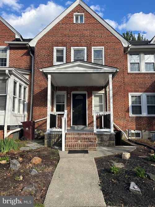 438 Geddes St, WILMINGTON, DE, 19805-3717 | Card Image