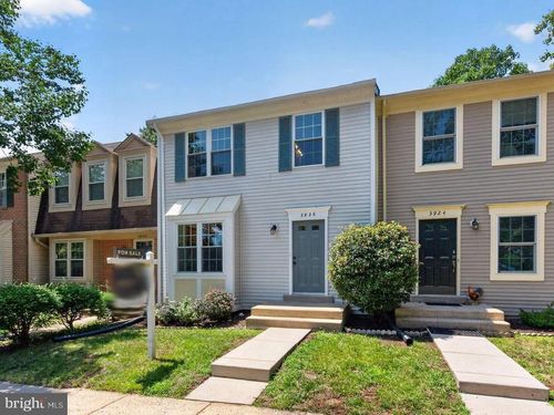 3926 Collis Oak Ct, FAIRFAX, VA, 22033-2473 | Card Image