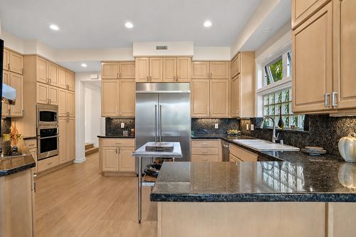 3962 Aloalii Dr, PRINCEVILLE, HI, 96722-5500 | Card Image