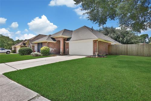 21744 York Timbers Dr, Kingwood, TX, 77339-2062 | Card Image