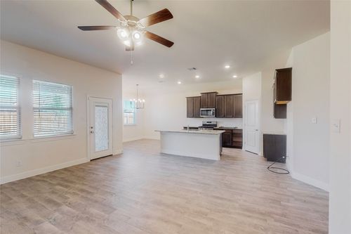 11029 Klondike Ln, Aubrey, TX, 76227-3193 | Card Image