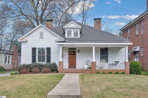 30 Pinckney St, Greenville, SC, 29601-1422 | Card Image