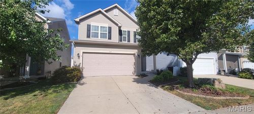 117 Shire Dr, Lake St Louis, MO, 63367-4804 | Card Image