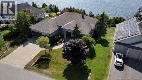 43 Anchorage Ave, Saint John, NB, E2K5R3 | Card Image