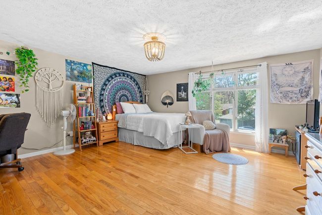 1833 Burrwood Cir, Condo with 2 bedrooms, 3 bathrooms and null parking in East Lansing MI | Image 12