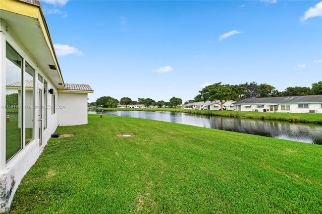 1086 Nw 88th Way, House other with 2 bedrooms, 2 bathrooms and null parking in Plantation FL | Image 30